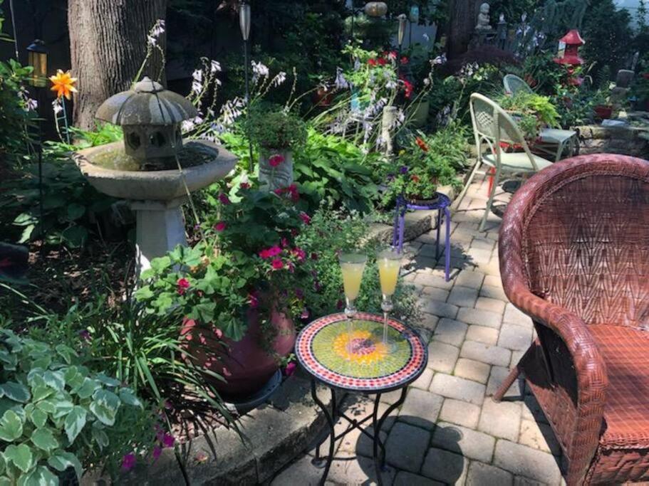 Live In This Iconic East Side Lower Level Unit Providence Ngoại thất bức ảnh